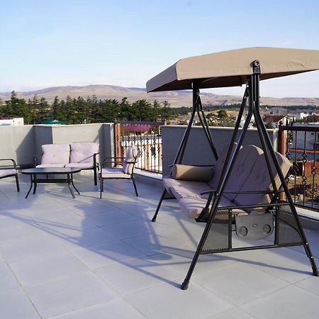 Tbilisi Sea Hotel Kültér fotó