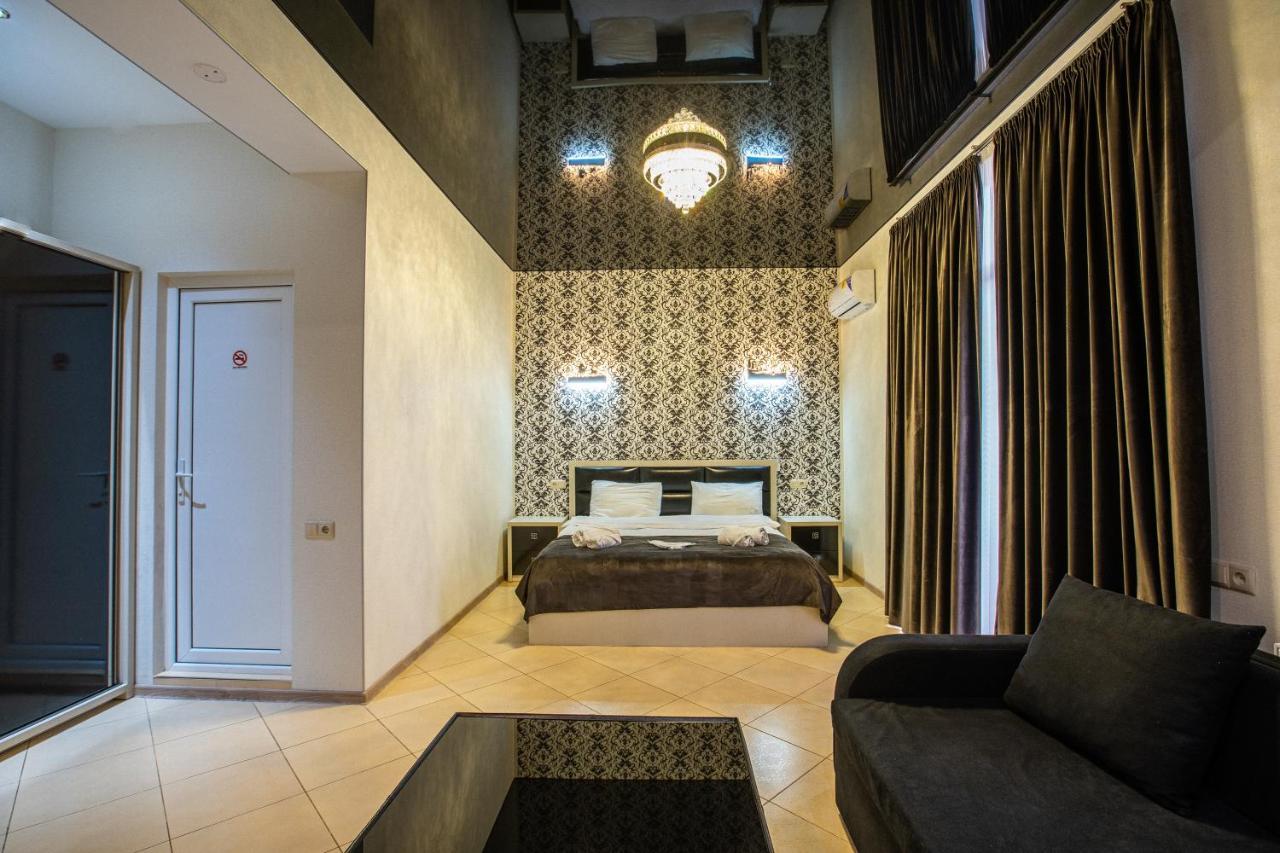 Tbilisi Sea Hotel Kültér fotó