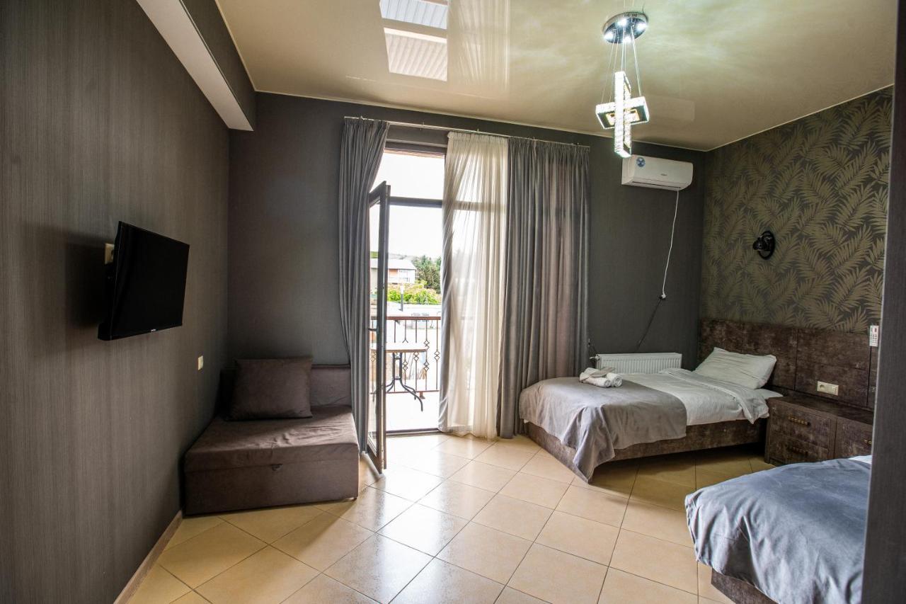 Tbilisi Sea Hotel Kültér fotó